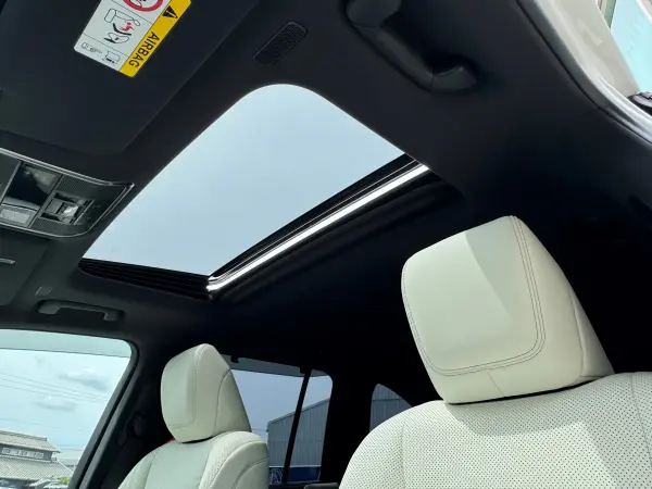 2025 Lexus Lx — photo 2 | Tuminion Kenya