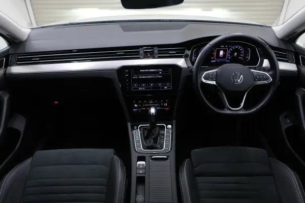 2021 Volkswagen Passat — photo 9 | Tuminion Kenya