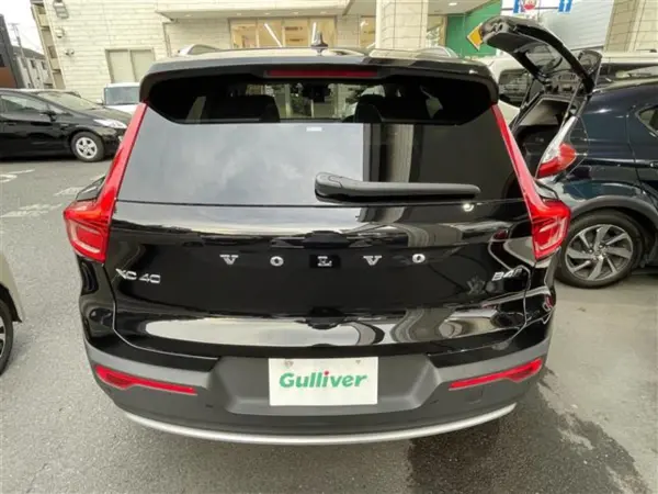 2024 Volvo Xc40 — photo 3 | Tuminion Kenya