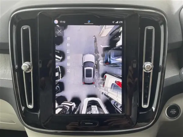 2024 Volvo Xc40 — photo 9 | Tuminion Kenya