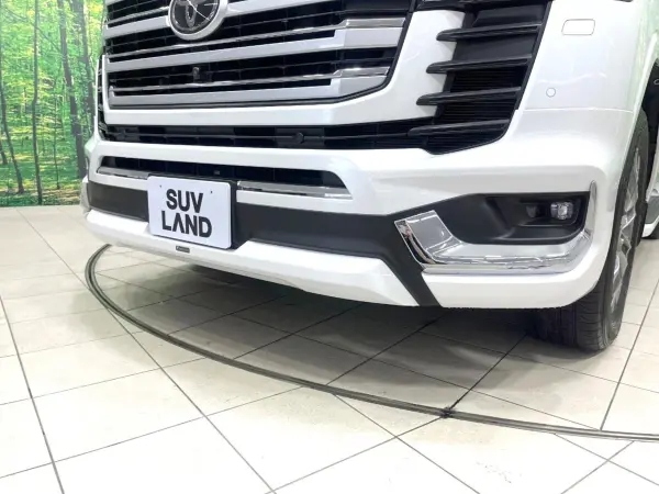 2023 Toyota Landrcuiser 300 — photo 3 | Tuminion Kenya
