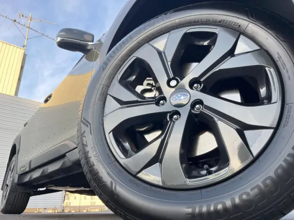 2022 Subaru Legacy Outback — photo 9 | Tuminion Kenya