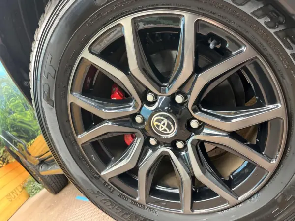 2023 Toyota Hilux — photo 9 | Tuminion Kenya