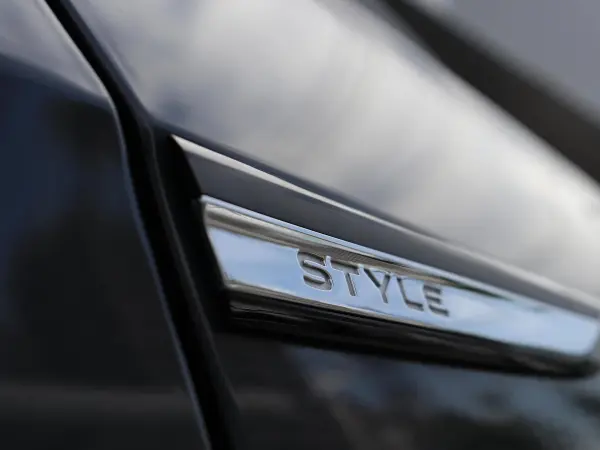 2022 Volkswagen Golf — photo 7 | Tuminion Kenya