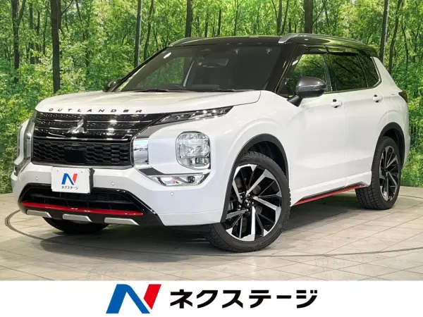 2022 Mitsubishi Outlander — photo 1