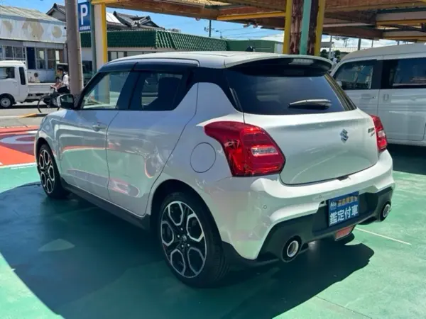 2025 Suzuki Swift — photo 3 | Tuminion Kenya