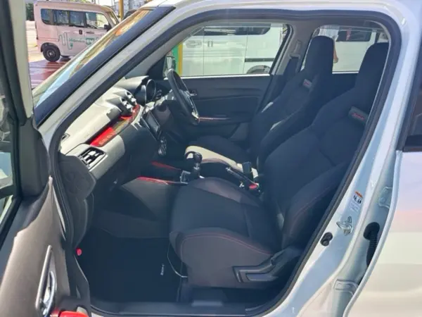 2025 Suzuki Swift — photo 7 | Tuminion Kenya