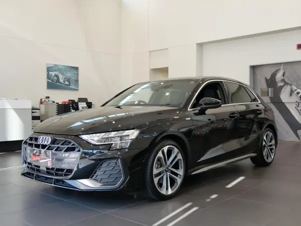 2025 Audi A3 Sportback — photo 1