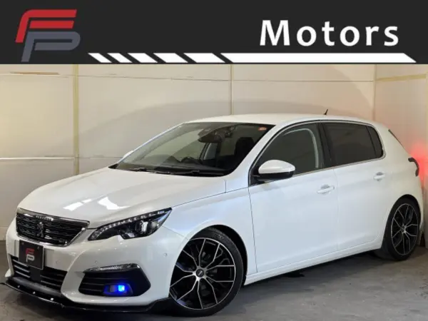 2020 Peugeot 308 — photo 1