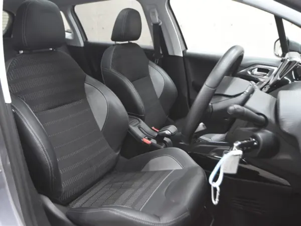 2018 Peugeot 2008 — photo 7 | Tuminion Kenya
