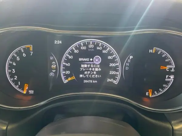 2019 Jeep Grand Cherokee — photo 9 | Tuminion Kenya