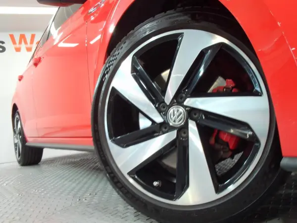 2018 Volkswagen Polo — photo 8 | Tuminion Kenya