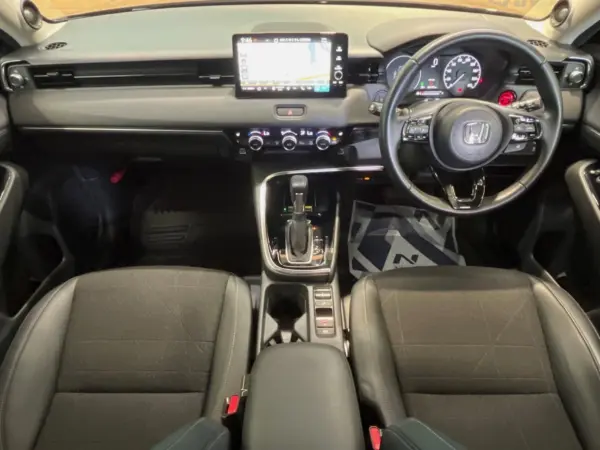 2024 Honda Vezel — photo 2 | Tuminion Kenya