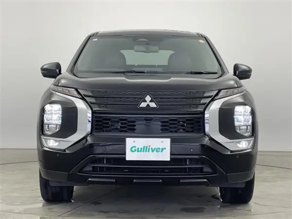 2022 Mitsubishi Outlander — photo 9 | Tuminion Kenya