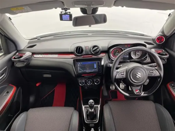 2023 Suzuki Swift — photo 2 | Tuminion Kenya