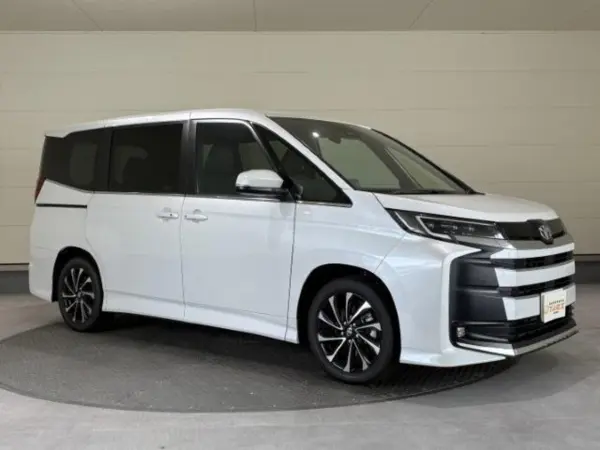 2026 Toyota Noah — photo 9 | Tuminion Kenya