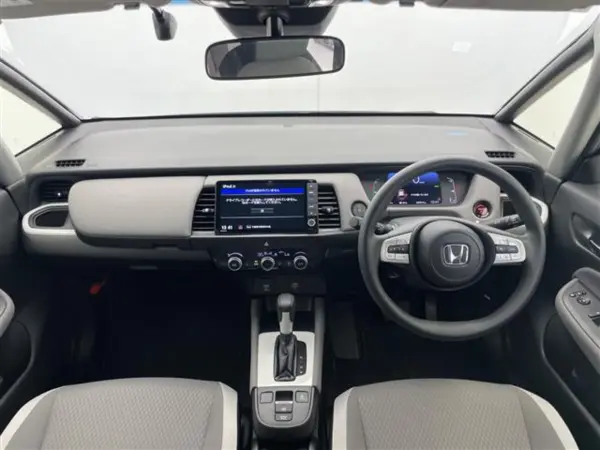 2021 Honda Fit — photo 2 | Tuminion Kenya