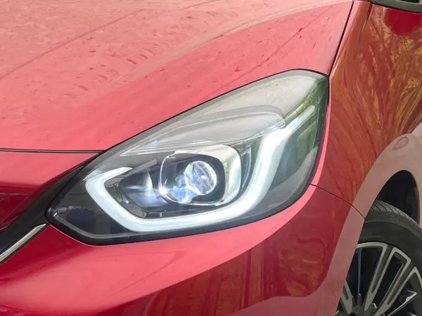 2021 Honda Fit — photo 8 | Tuminion Kenya