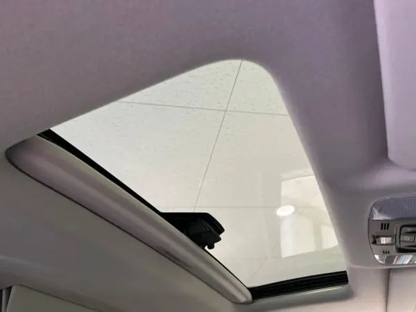 2019 Toyota Alphard — photo 7 | Tuminion Kenya