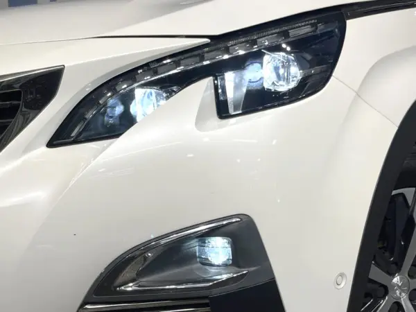 2020 Peugeot 3008 — photo 8 | Tuminion Kenya