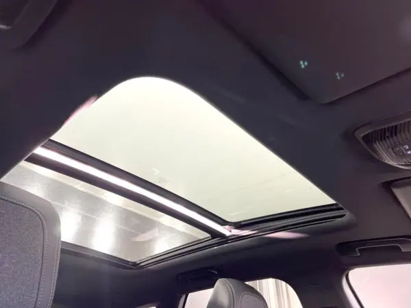 2020 Peugeot 3008 — photo 3 | Tuminion Kenya