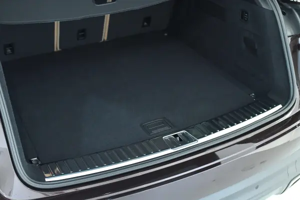 2021 Porsche Cayenne — photo 8 | Tuminion Kenya
