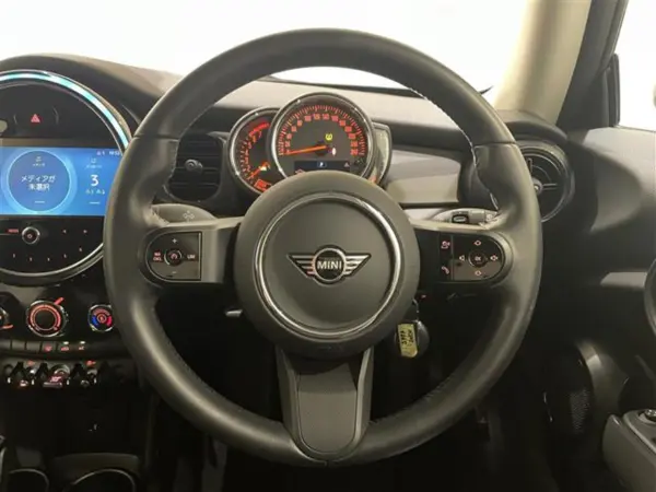 2023 Mini Cooper — photo 3 | Tuminion Kenya