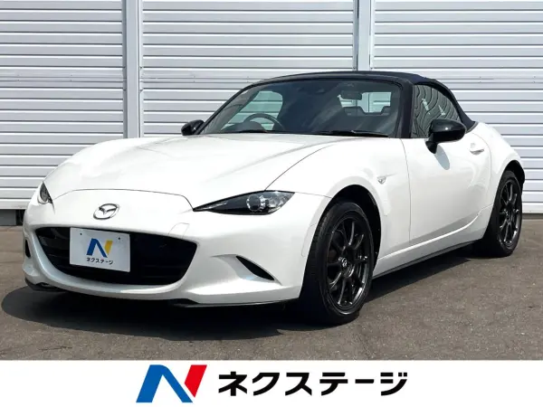 2022 Mazda Roadster — photo 1