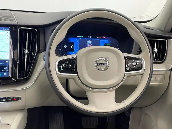 2023 Volvo Xc60 — photo 3 | Tuminion Kenya