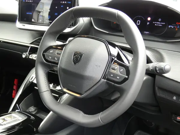 2025 Peugeot 208 — photo 8 | Tuminion Kenya