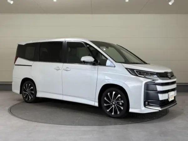 2026 Toyota Noah — photo 9 | Tuminion Kenya