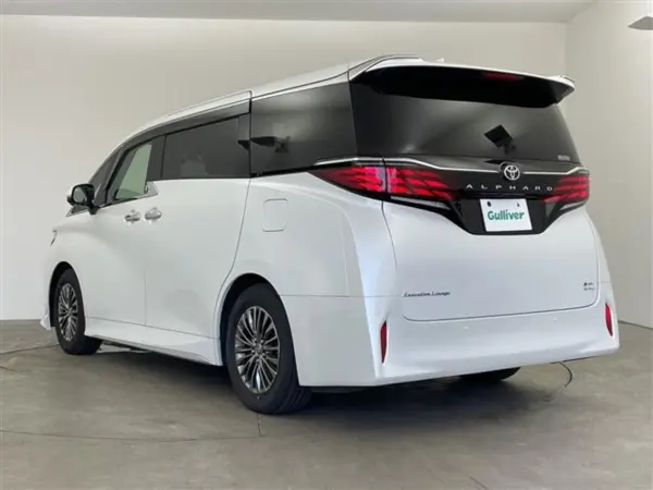 2024 Toyota Alphard — photo 3 | Tuminion Kenya