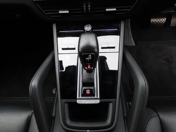 2018 Porsche Cayenne — photo 7 | Tuminion Kenya