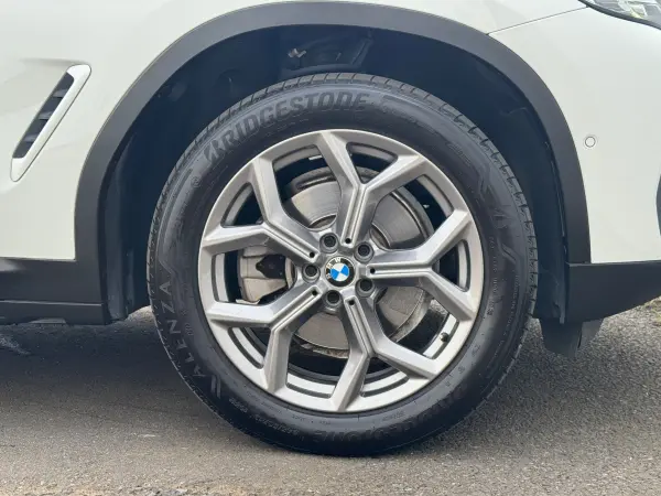 2022 Bmw X3 — photo 3 | Tuminion Kenya