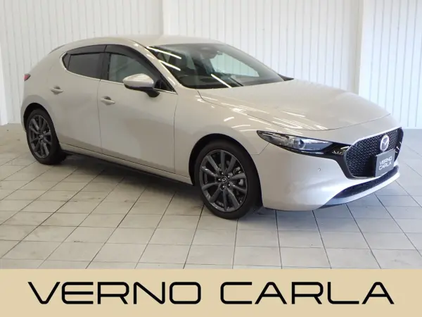 Mazda MAZDA3 Fastback 1.8 XD Proactive Touring Selection Diesel Turbo 4WD Black Leather Package BOSE Sound System Mazda Connect Obstacle Sensor Around View Camera Leather Seats Power Seats Seat Heater LED Headlights Smart Key Full-Seg TV Bluetooth ETC (Platinum Quartz Metallic) — 2024, 17,000km, for sale in Kenya