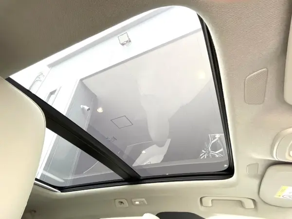 2024 Volvo Xc40 — photo 7 | Tuminion Kenya
