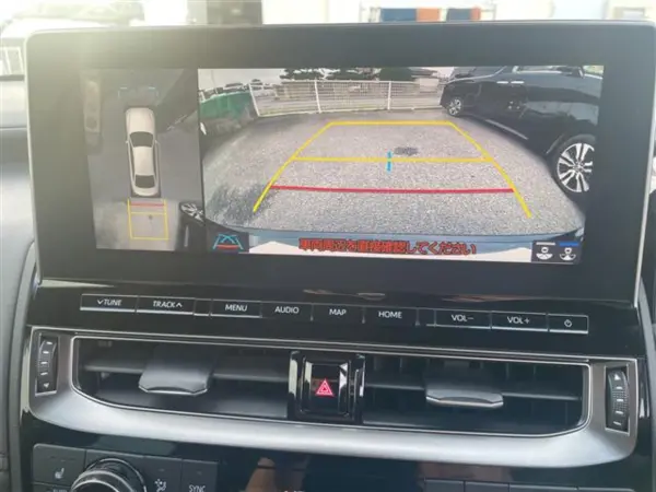 2021 Toyota Crown — photo 2 | Tuminion Kenya
