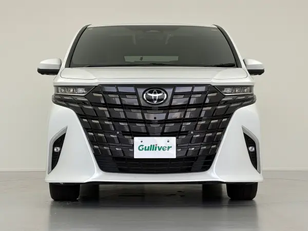 2023 Toyota Alphard — photo 9 | Tuminion Kenya