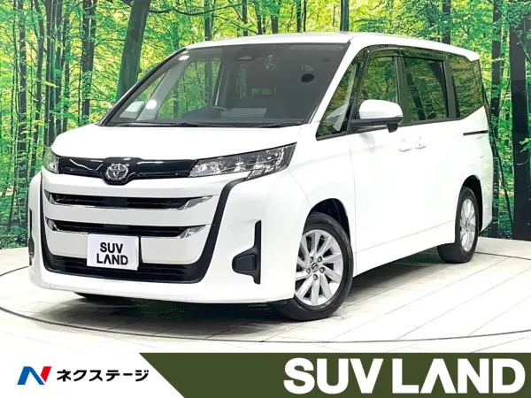 2023 Toyota Noah — photo 1