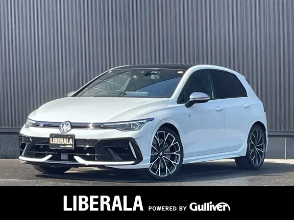 2025 Volkswagen Golf — photo 1