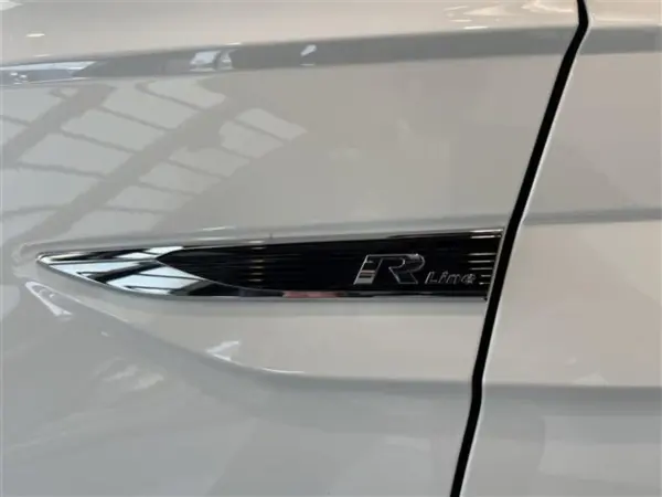 2021 Volkswagen Polo — photo 8 | Tuminion Kenya