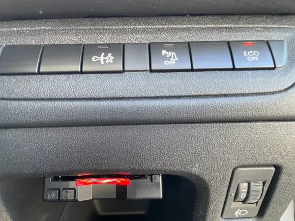 2018 Peugeot 208 — photo 9 | Tuminion Kenya