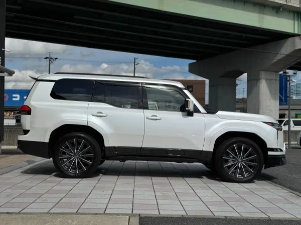 2025 Lexus Gx — photo 3 | Tuminion Kenya