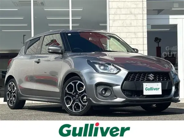 2022 Suzuki Swift — photo 1