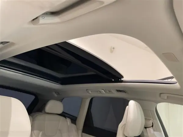 2018 Volvo Xc60 — photo 3 | Tuminion Kenya