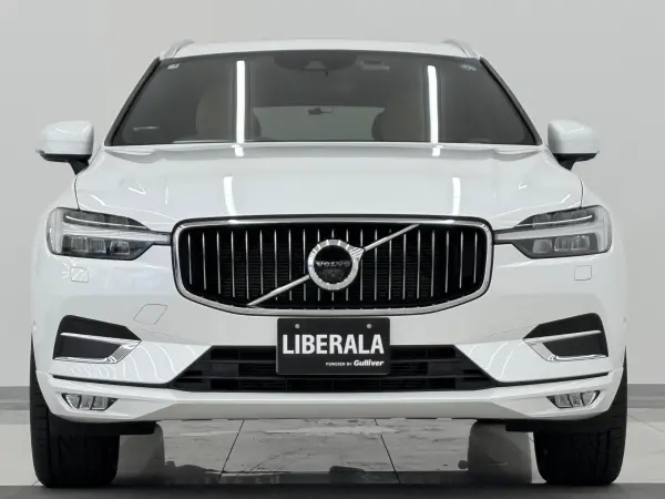 2021 Volvo Xc60 — photo 8 | Tuminion Kenya