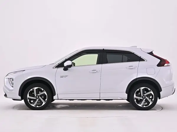 2024 Mitsubishi Eclipse Cross — photo 2 | Tuminion Kenya