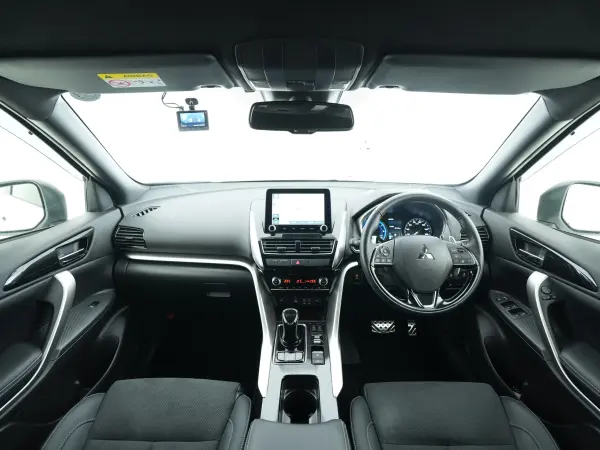 2024 Mitsubishi Eclipse Cross — photo 7 | Tuminion Kenya