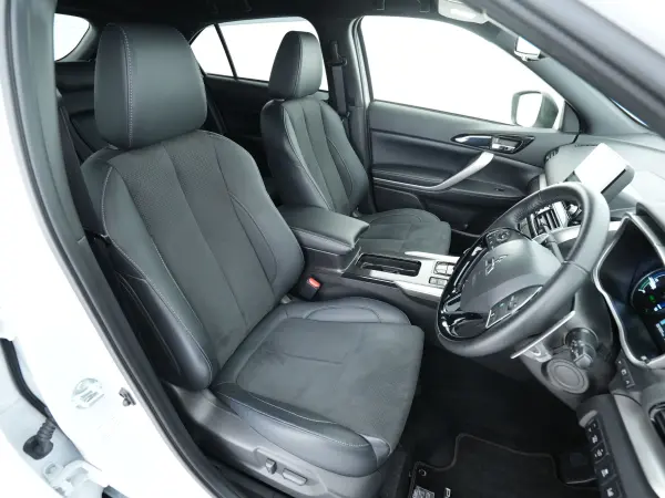 2024 Mitsubishi Eclipse Cross — photo 8 | Tuminion Kenya