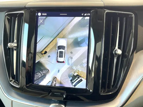 2022 Volvo Xc60 — photo 8 | Tuminion Kenya